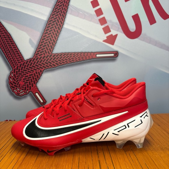 Disney Christmas 2025 Lil Rin Rin Plush Badge Red New